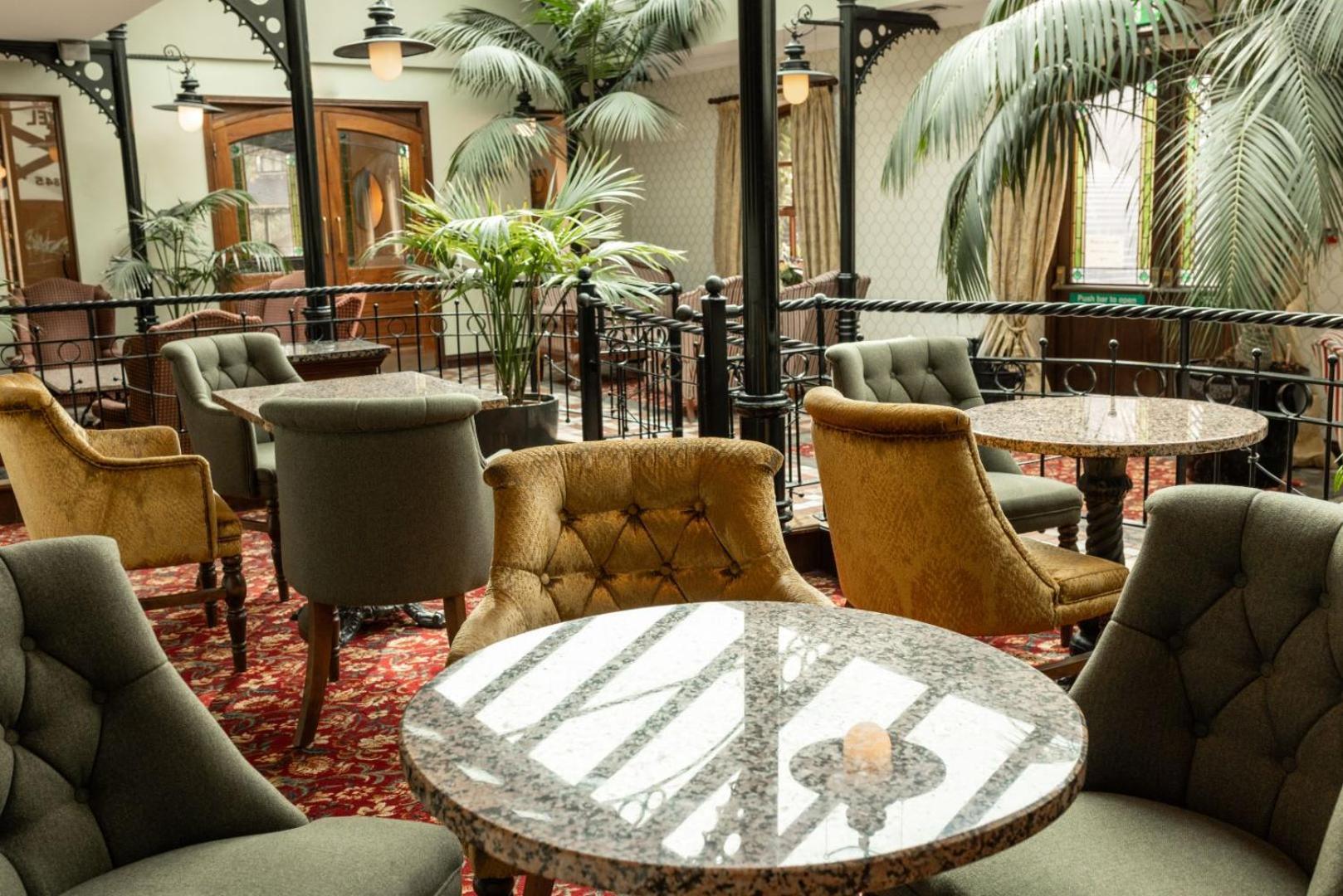 Kee'S Hotel Stranorlar Zewnętrze zdjęcie